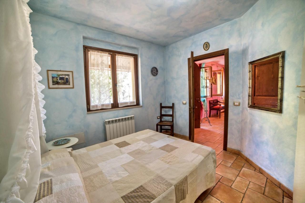 La Rupe Del Falco Monteciccardo ภายนอก รูปภาพ